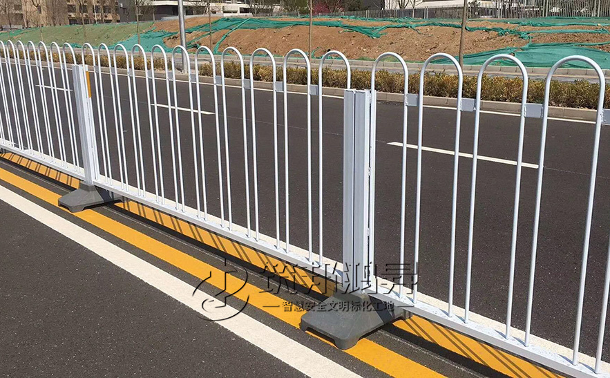 京式護(hù)欄，市政道路護(hù)欄